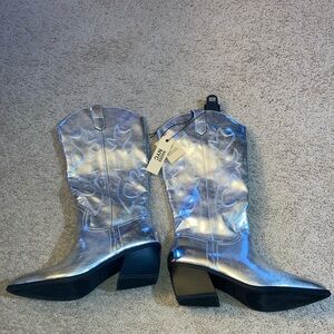MADDEN NYC silver tall western boots with block heel size 10
